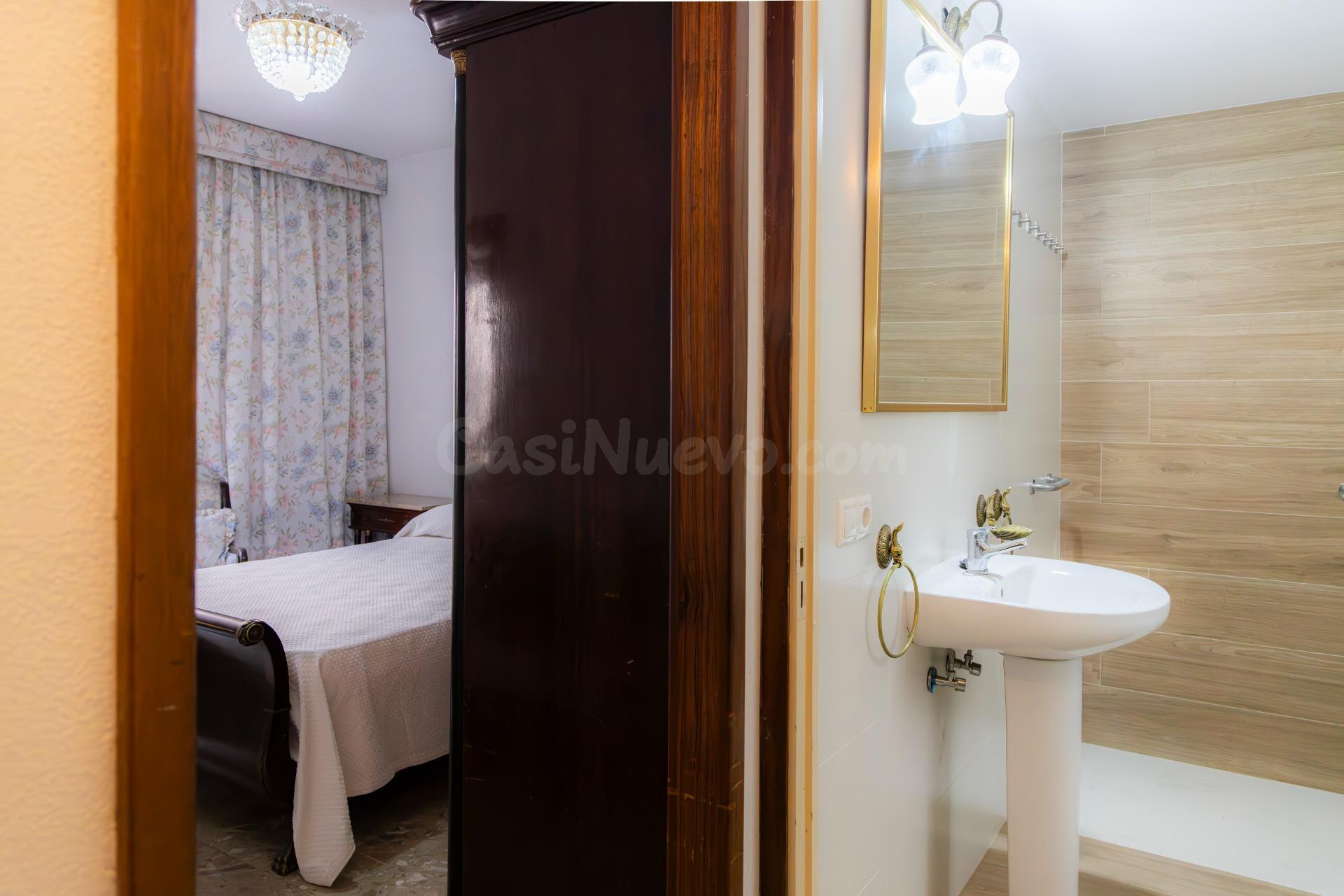 D.  Piso señorial en Avenida Conde de Vallellano – Córdoba ( - foto 36