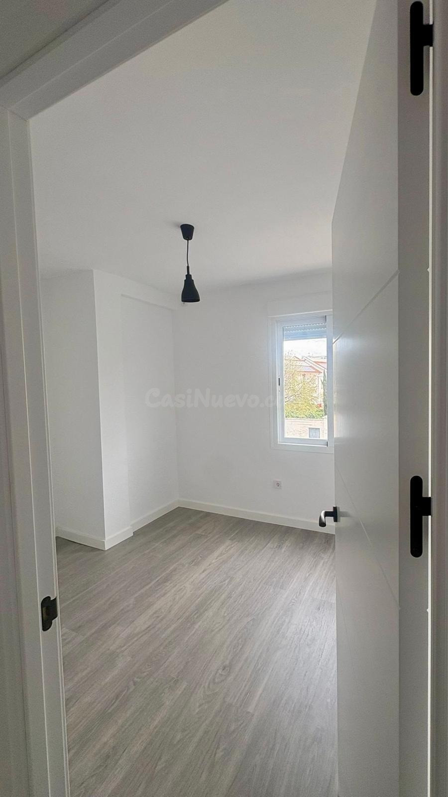 D.  Piso totalmente reformado en zona de Los Almogávares con - foto 7