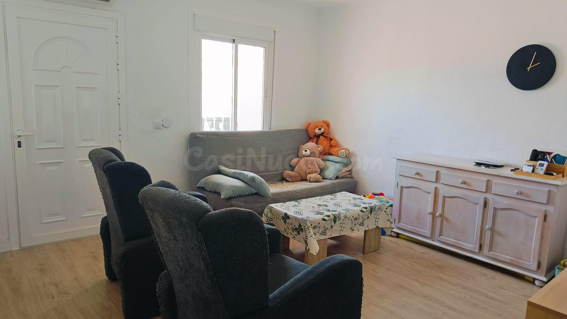 ESTUPENDA CASA ADOSADA EN TORREVIEJA - foto 6