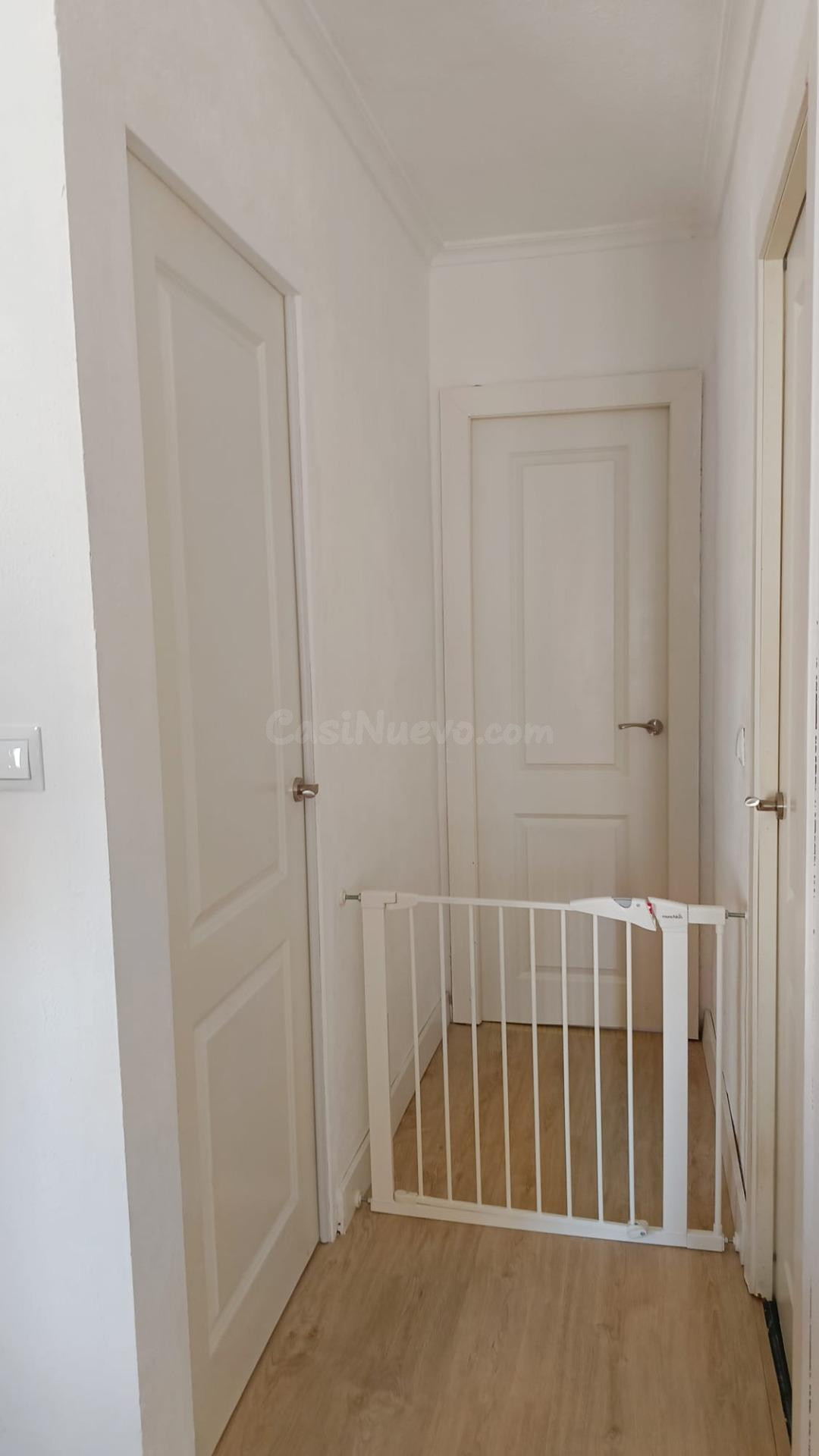 ESTUPENDA CASA ADOSADA EN TORREVIEJA - foto 8