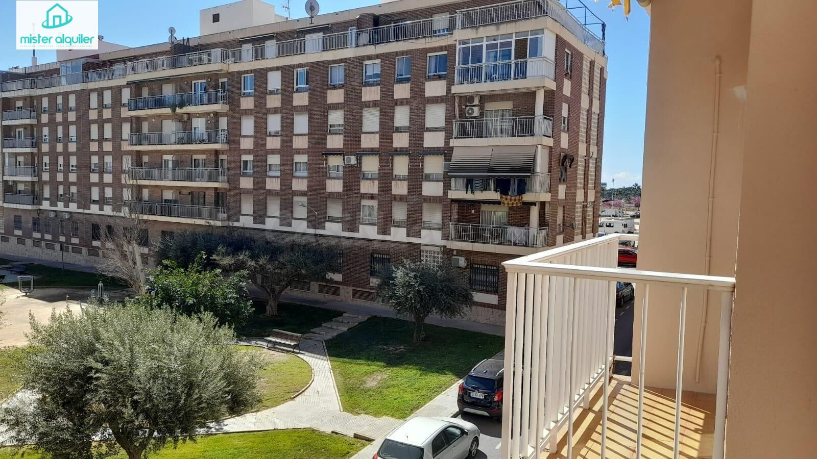 Espacioso piso en El Campello