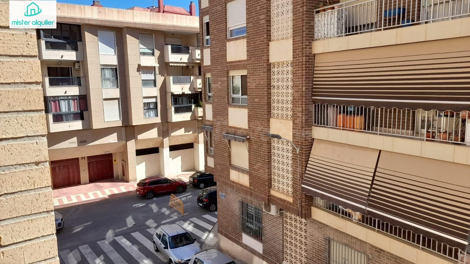 Espacioso piso en El Campello - foto 6