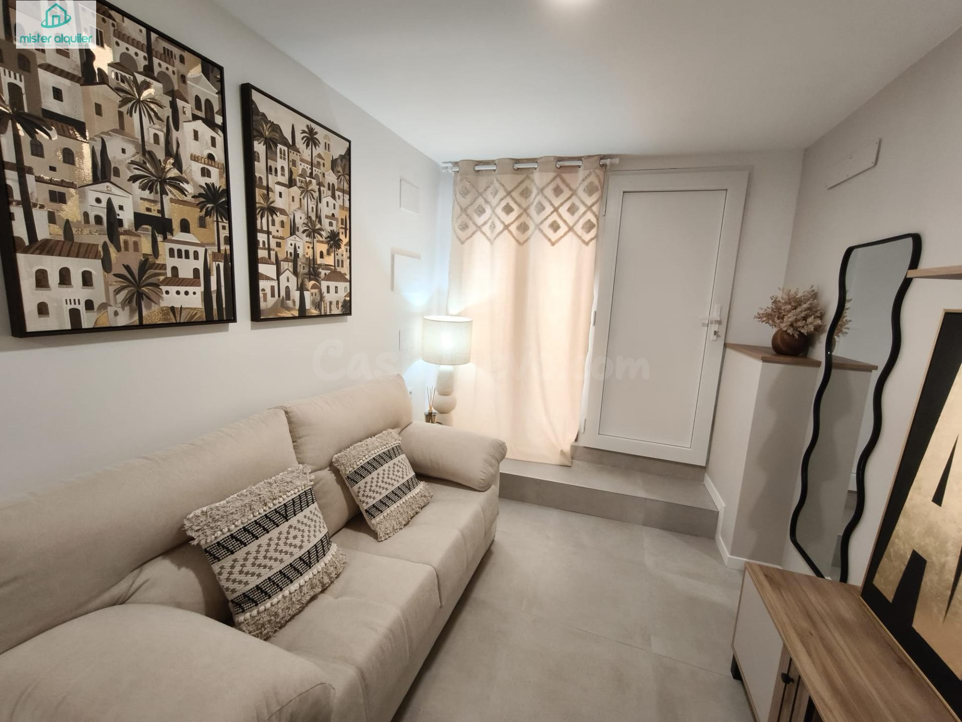 OPORTUNIDAD ÚNICA DE VIVIENDA NUEVA A ESTRENAR EN EL CENTRO  - foto 2