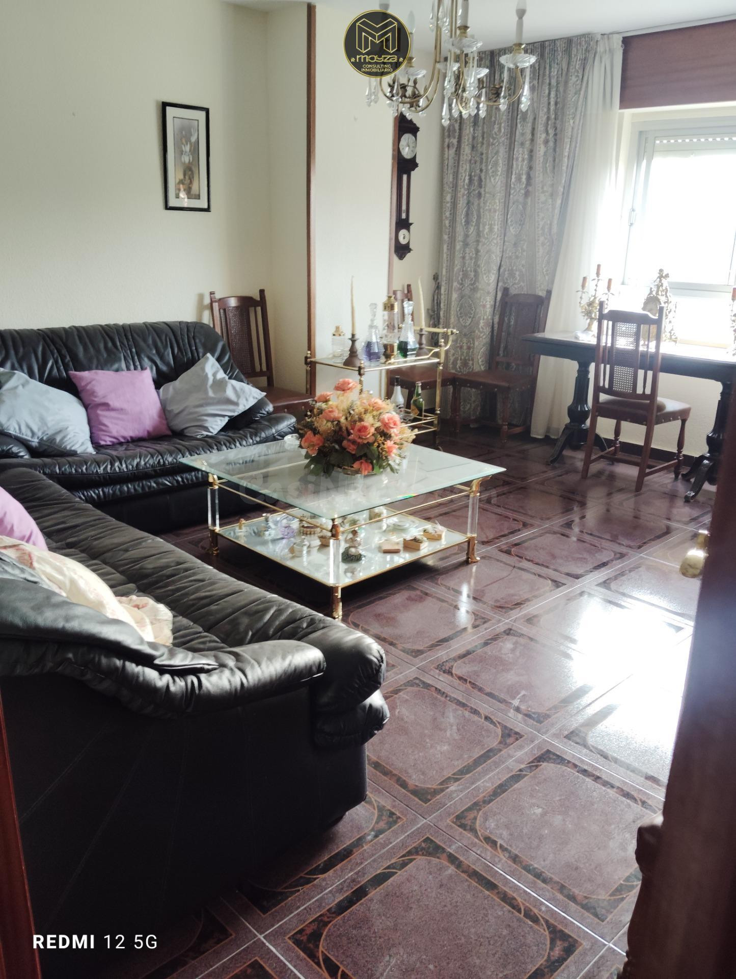 PISO EN AVDA DE GRANADA