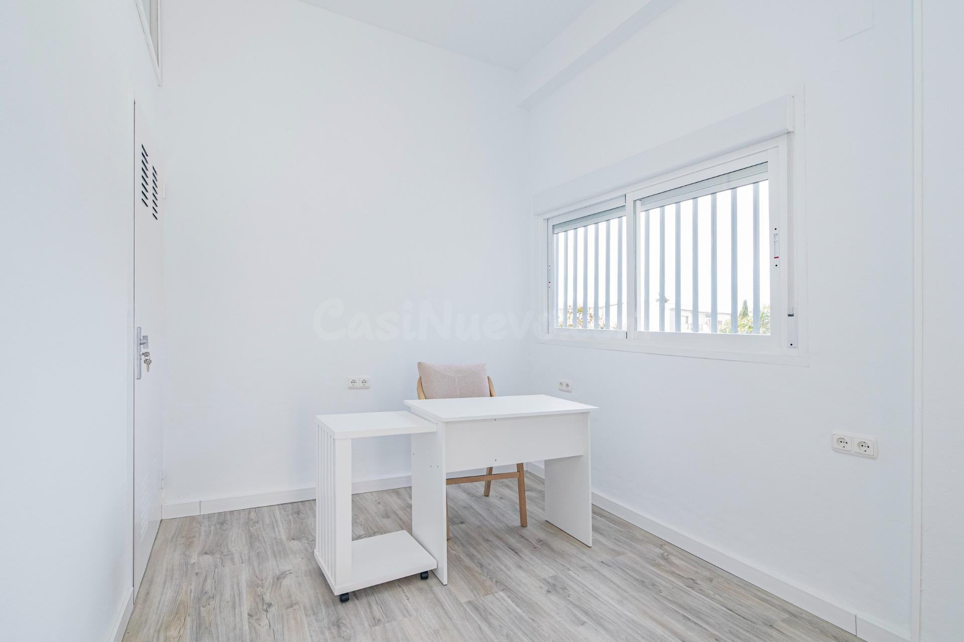 SE VENDE LOCAL COMERCIAL EN CAMPO VERDE. CARTUJA – GRANADA - foto 4