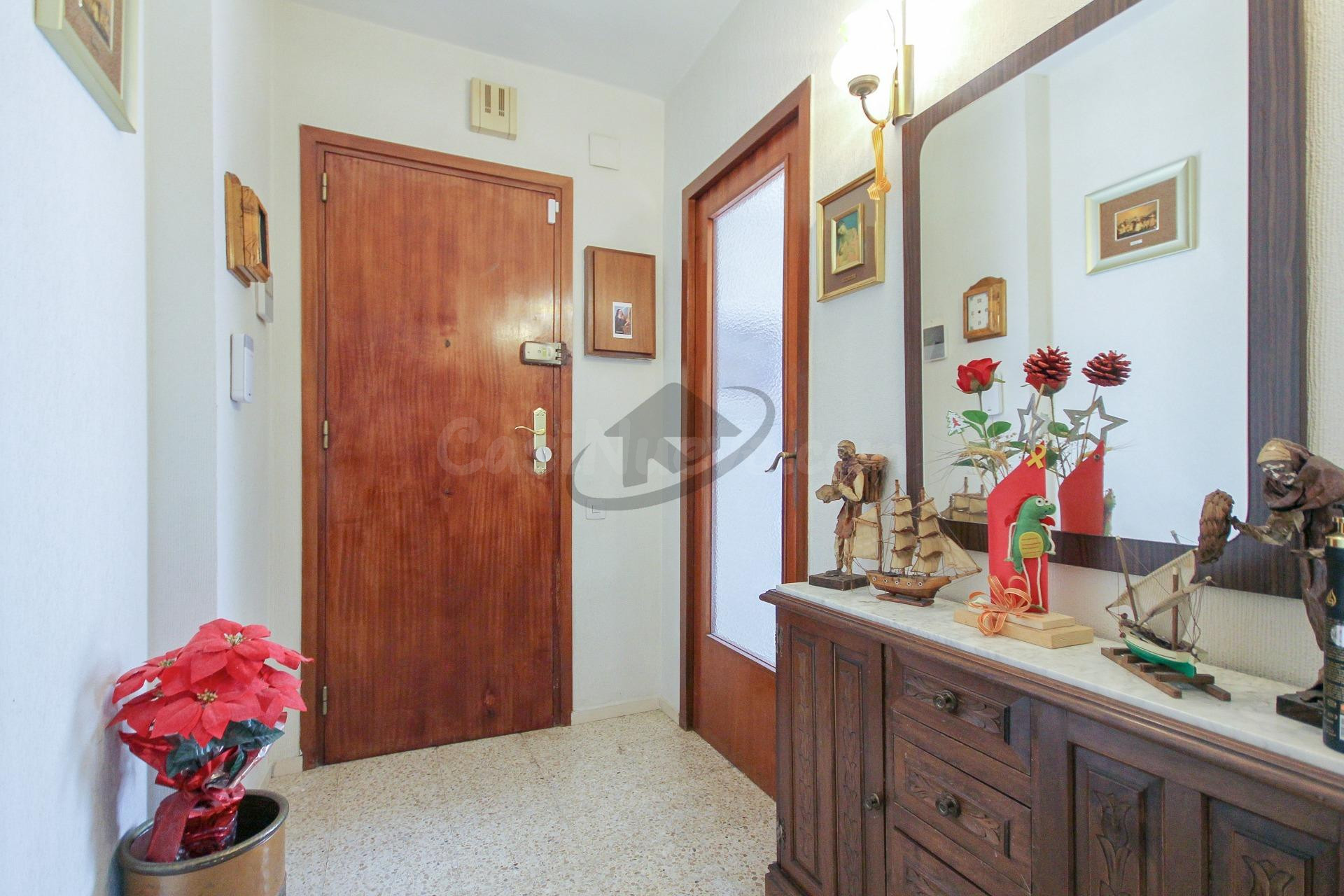 VIVIR EN EL CENTRO: LUZ, AMPLITUD Y 2 PARKINGS EN UNA VIVIEN - foto 28