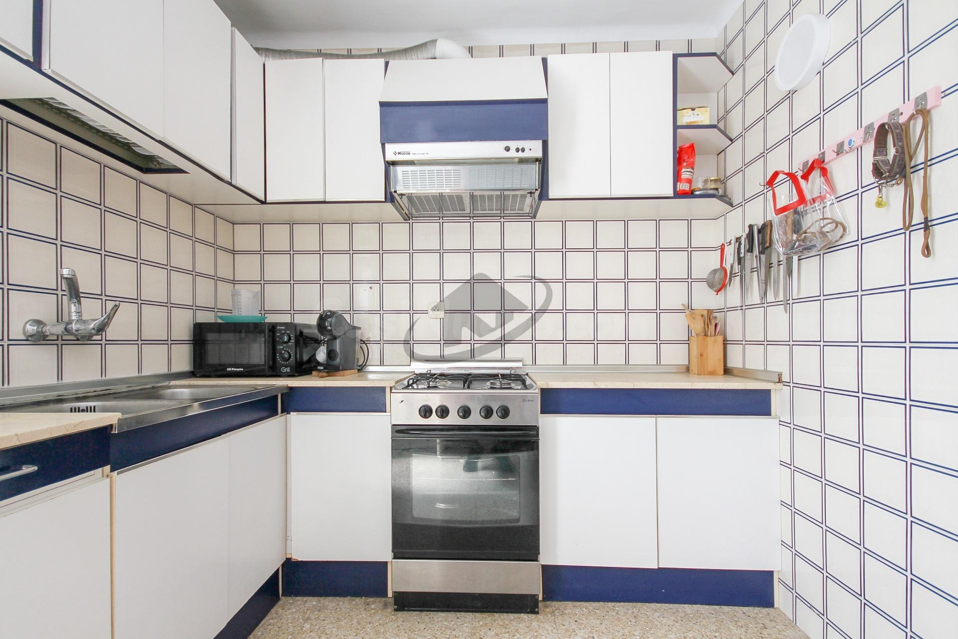 AMPLIO PISO DE A UN MINUTO DE FGC Y POCOS MINUTOS  A PIE DE  - foto 7