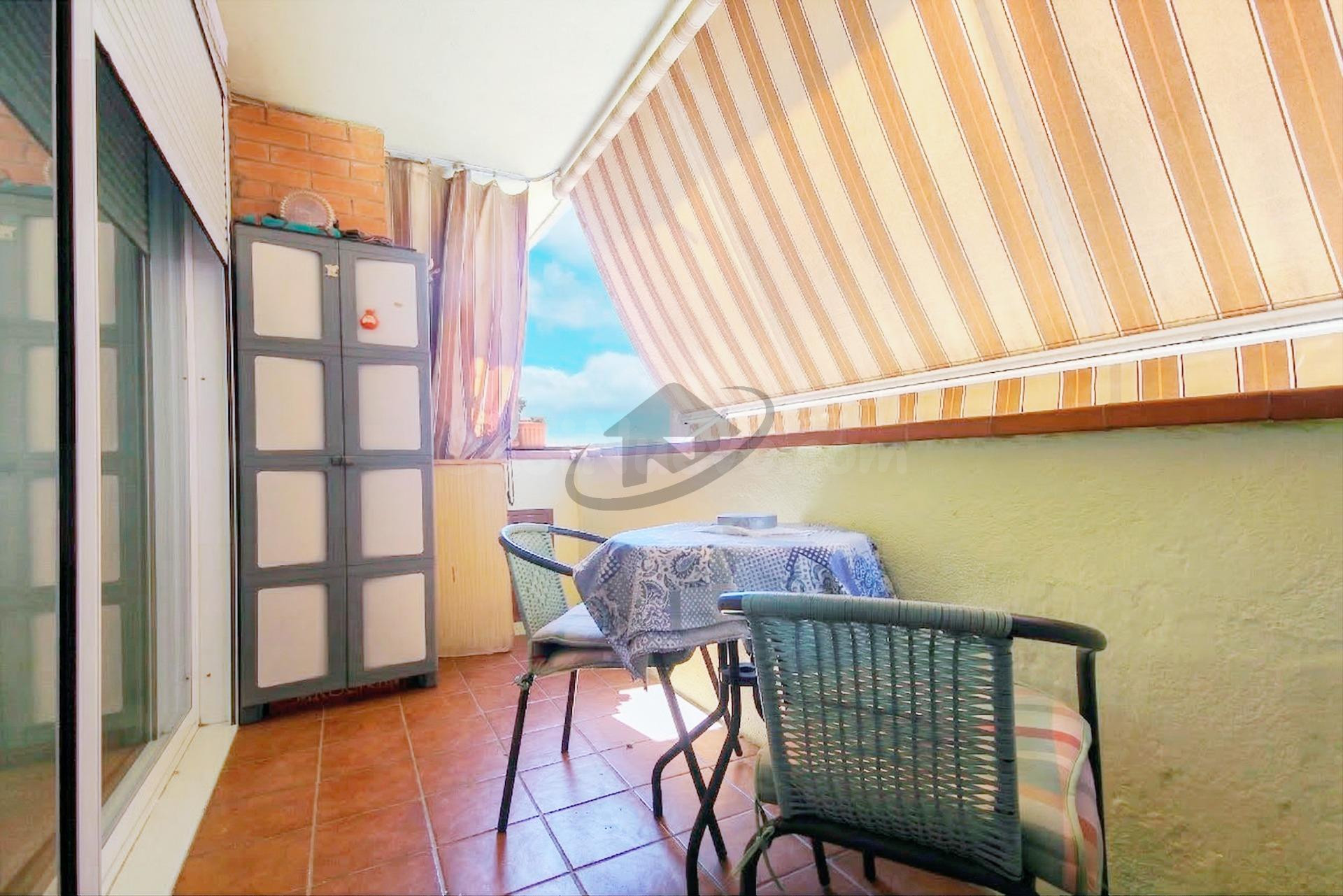 AMPLIO PISO DE A UN MINUTO DE FGC Y POCOS MINUTOS  A PIE DE  - foto 27