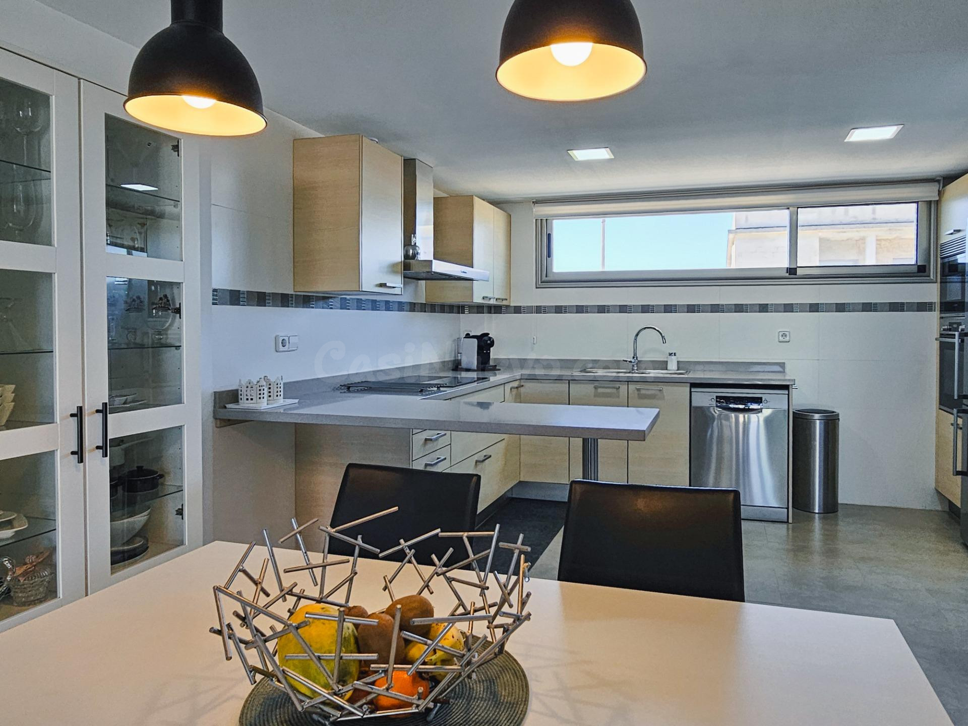 PRECIOSO ADOSADO EN DAIMÚS - foto 2