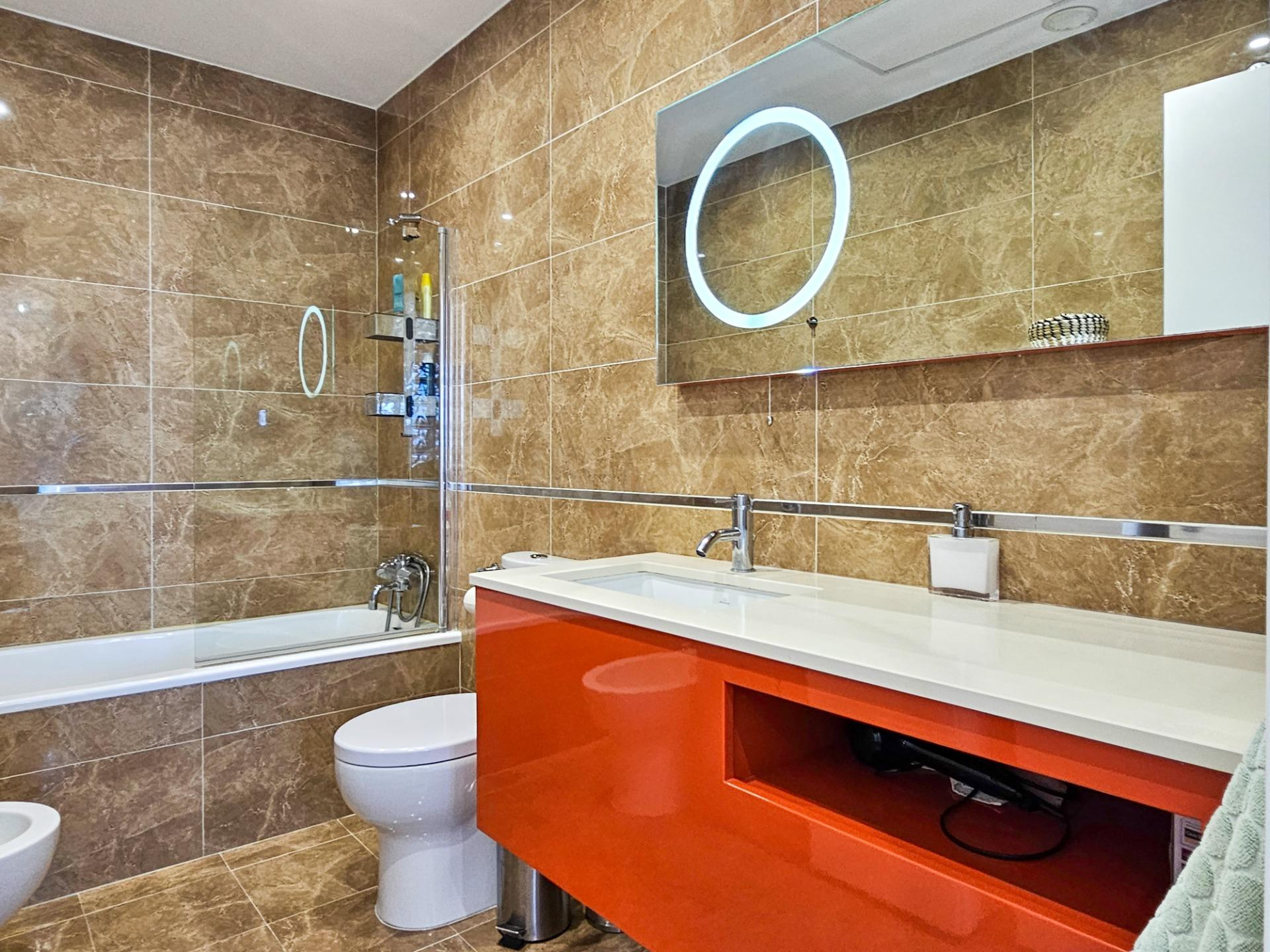 PRECIOSO ADOSADO EN DAIMÚS - foto 3