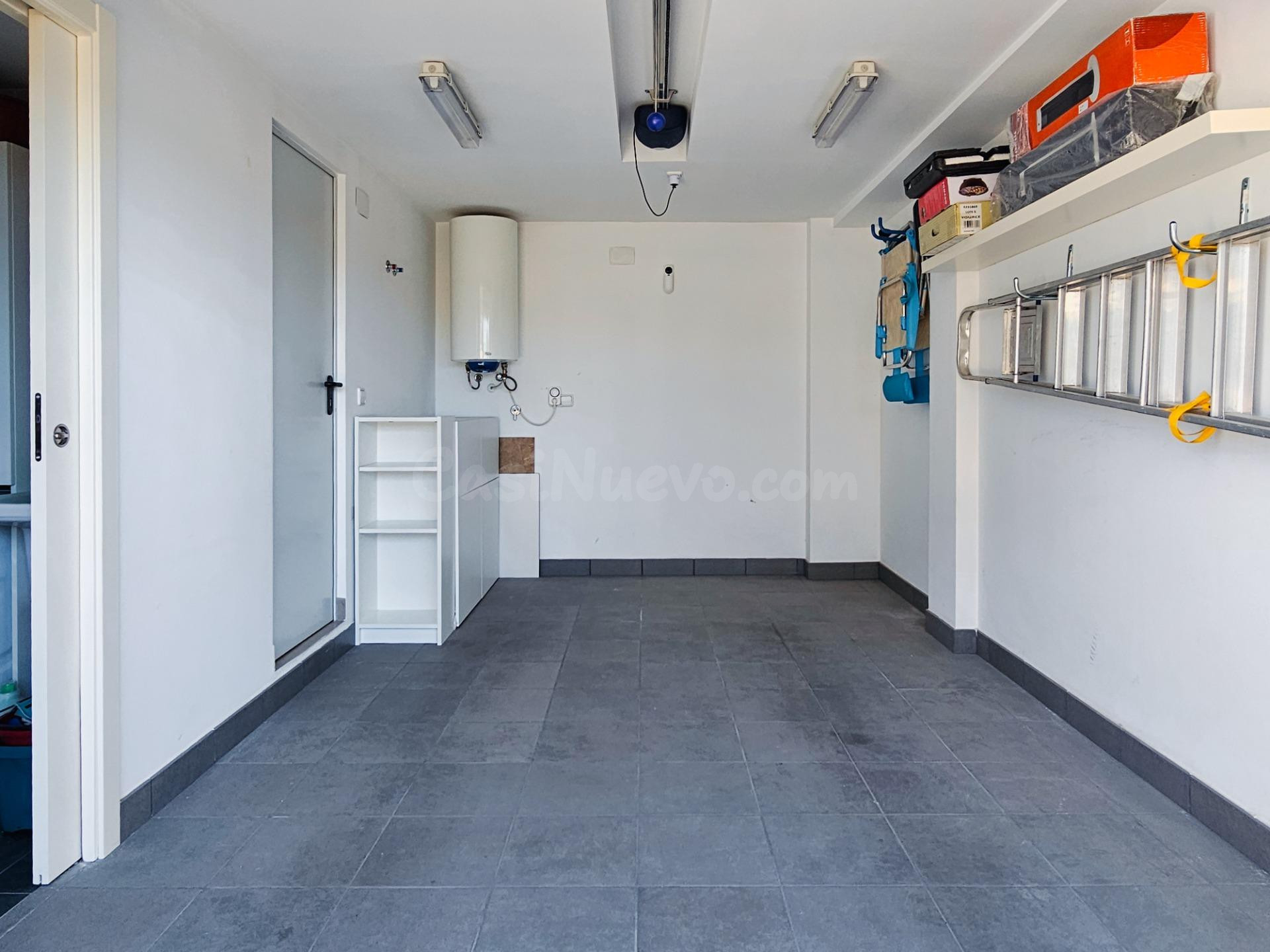 PRECIOSO ADOSADO EN DAIMÚS - foto 8