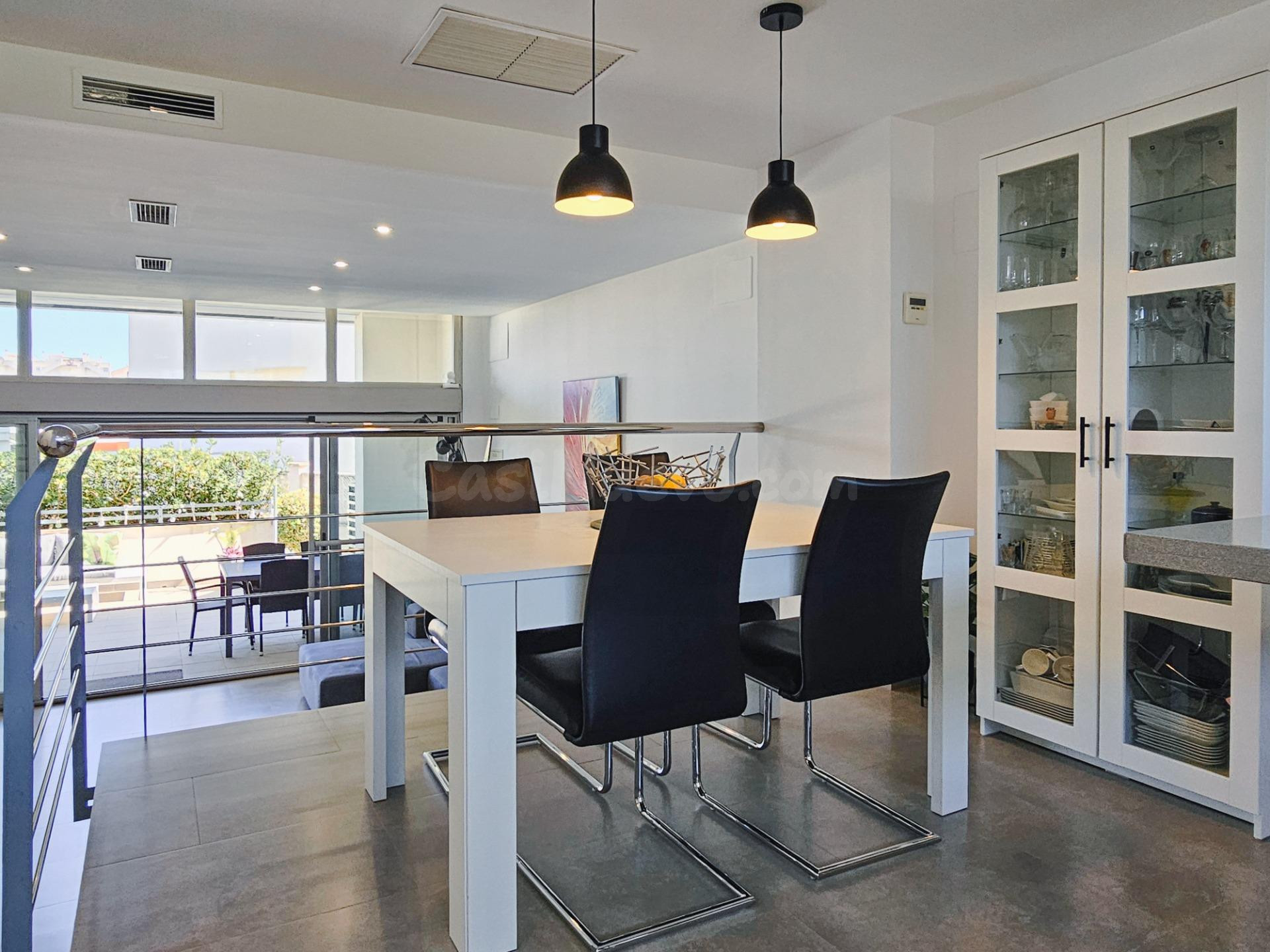 PRECIOSO ADOSADO EN DAIMÚS - foto 31