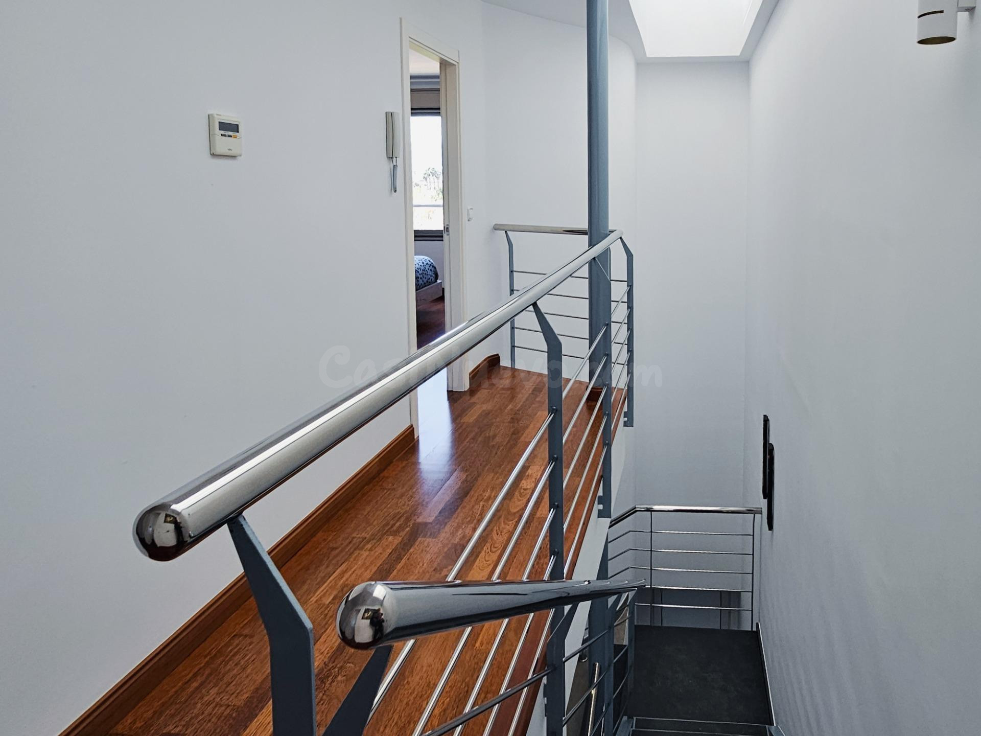 PRECIOSO ADOSADO EN DAIMÚS - foto 41