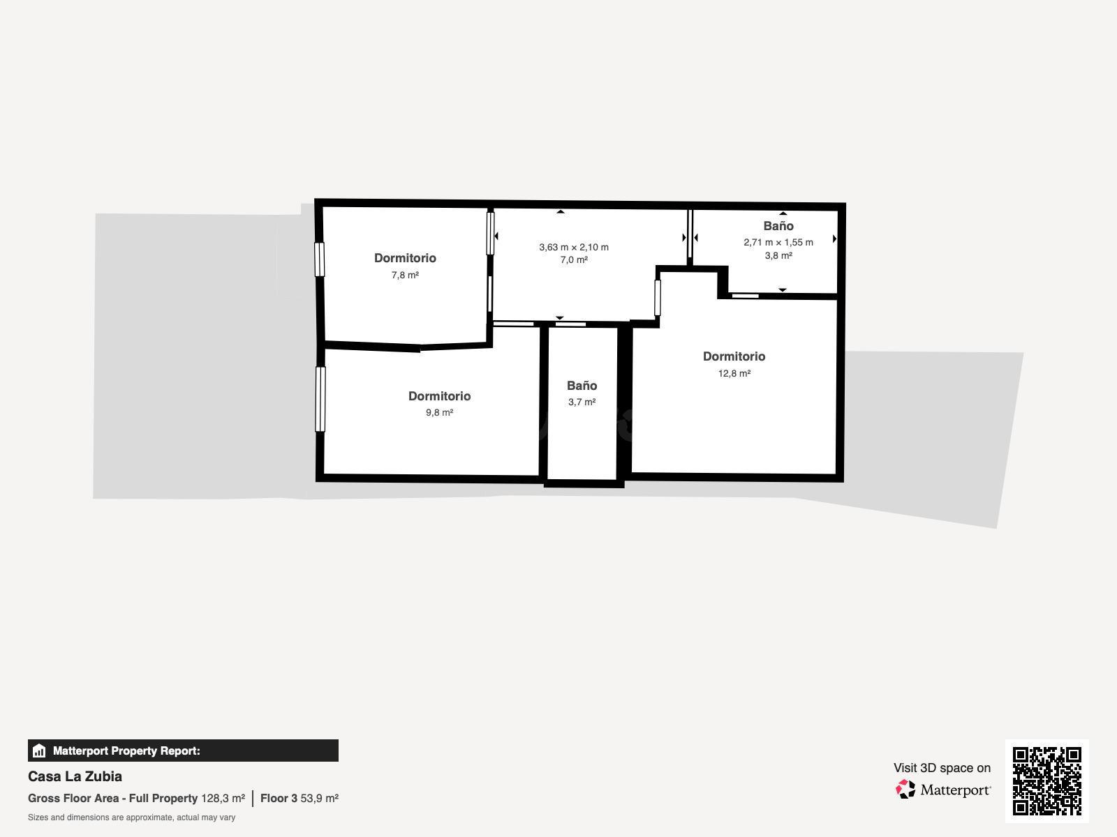 Acogedora casa con gran garaje y patio en La Zubia - foto 46