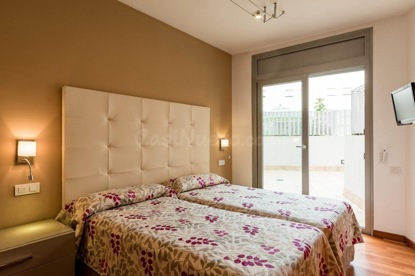 Exclusivo piso con gran terraza privada en el corazón de Pal - foto 4