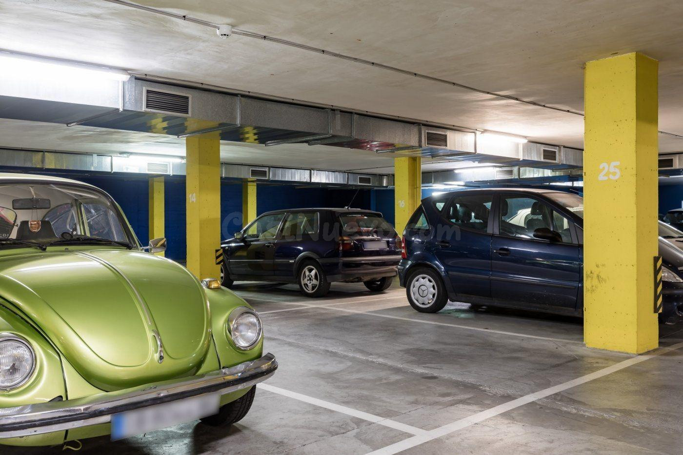 Exclusivo piso con gran terraza privada en el corazón de Pal - foto 19