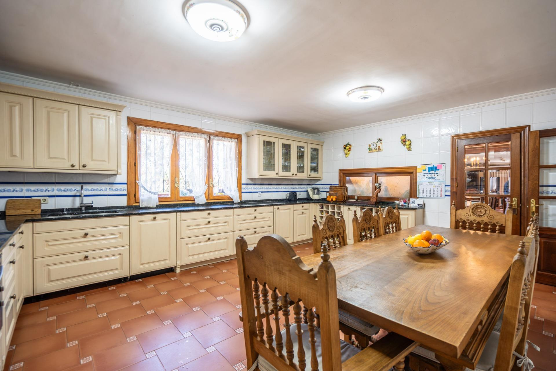 EXCLUSIVA FINCA GANADERA DE LUJO DE 93 HECTÁREAS CON PLAZA D - foto 44