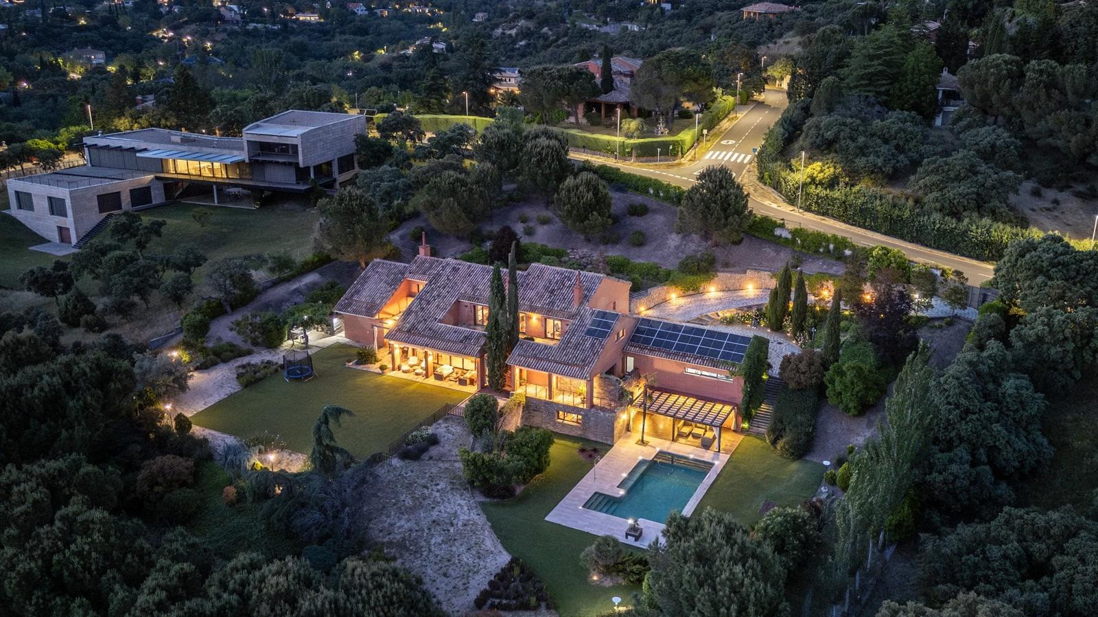 CHALET INDEPENDIENTE DE LUJO EN EL GOLF DE LAS ROZAS