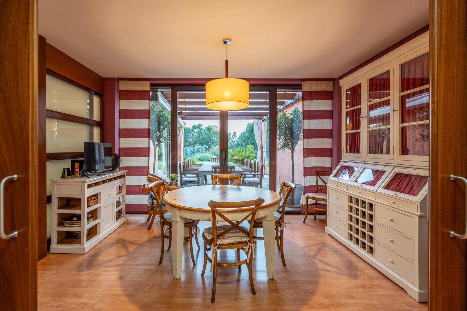 CHALET INDEPENDIENTE DE LUJO EN EL GOLF DE LAS ROZAS - foto 5