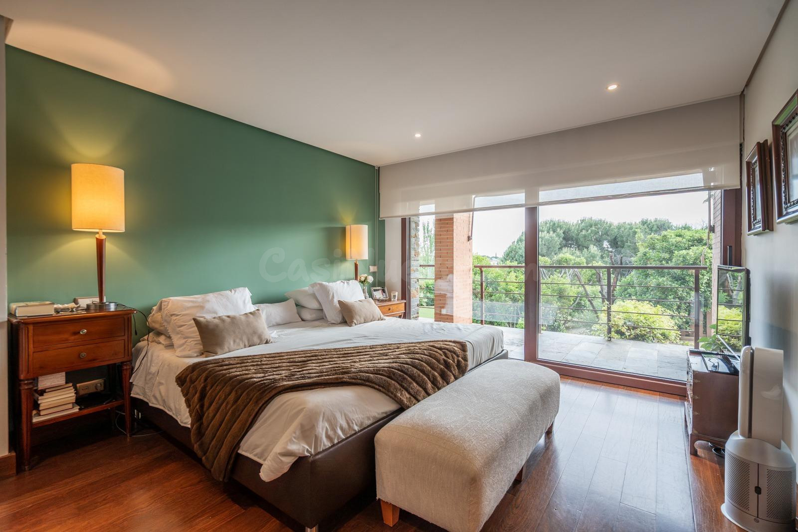 CHALET INDEPENDIENTE DE LUJO EN EL GOLF DE LAS ROZAS - foto 11