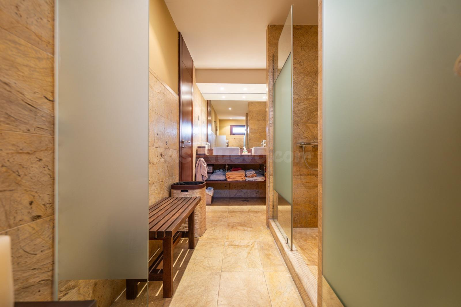 CHALET INDEPENDIENTE DE LUJO EN EL GOLF DE LAS ROZAS - foto 21