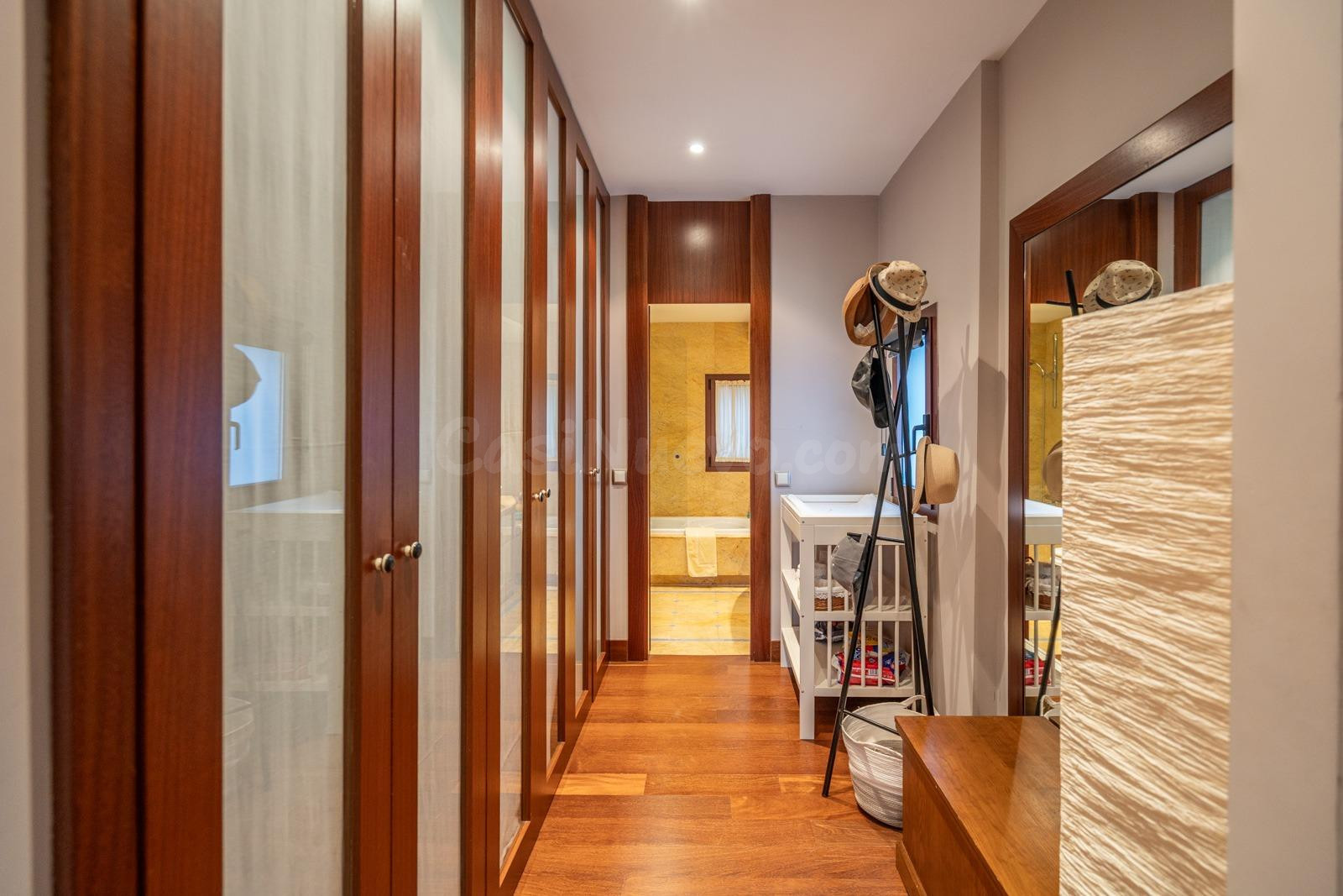 CHALET INDEPENDIENTE DE LUJO EN EL GOLF DE LAS ROZAS - foto 25