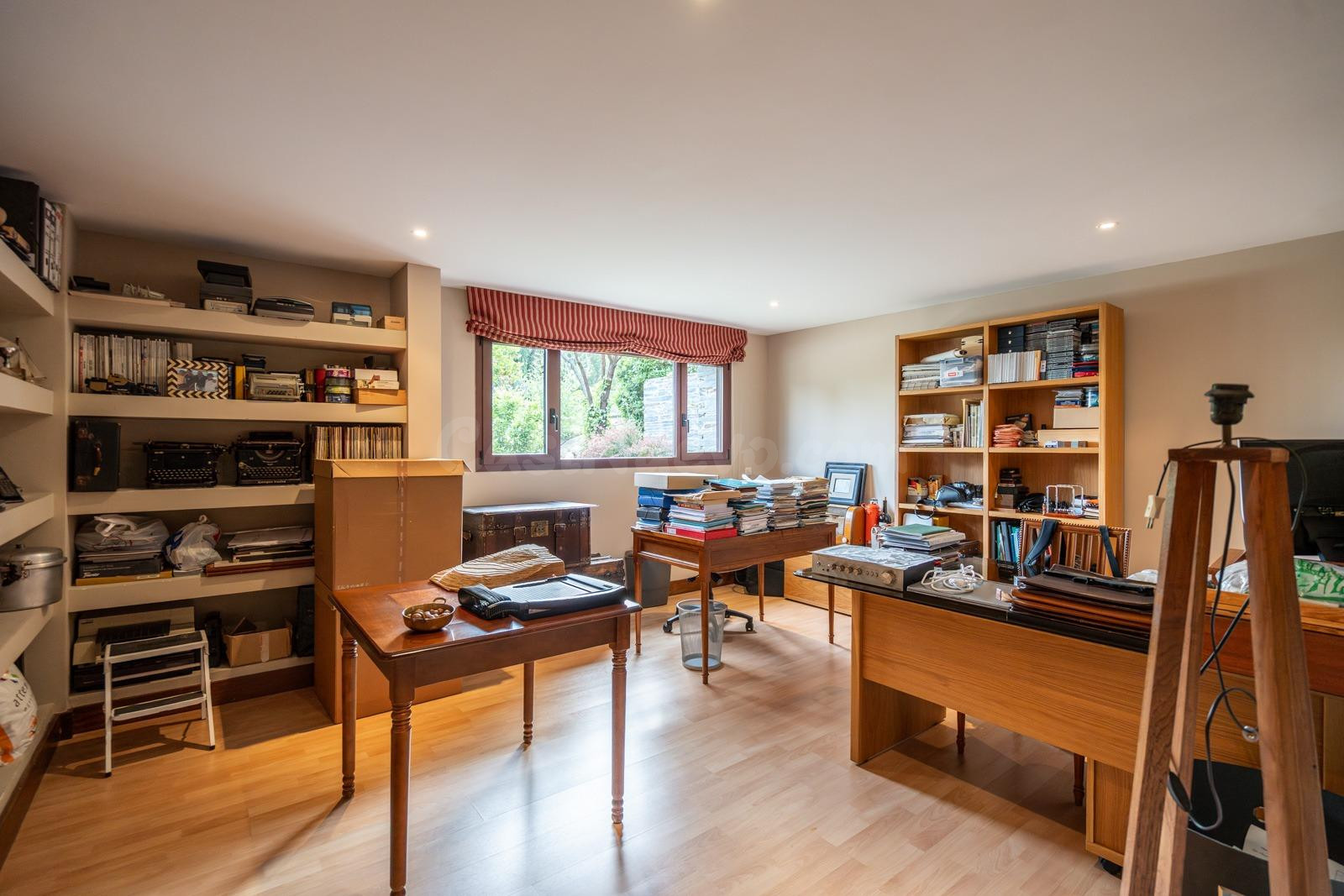 CHALET INDEPENDIENTE DE LUJO EN EL GOLF DE LAS ROZAS - foto 36