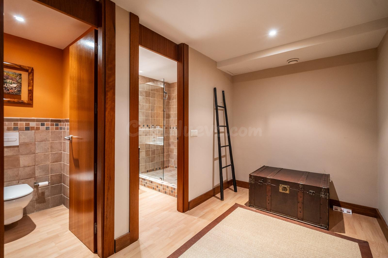 CHALET INDEPENDIENTE DE LUJO EN EL GOLF DE LAS ROZAS - foto 37