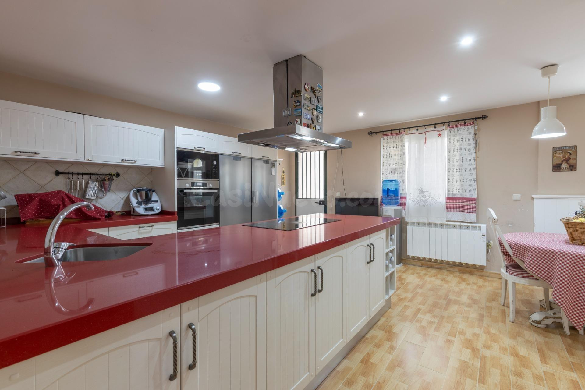 Exclusiva casa independiente en El Chaparral, Albolote. Una  - foto 9