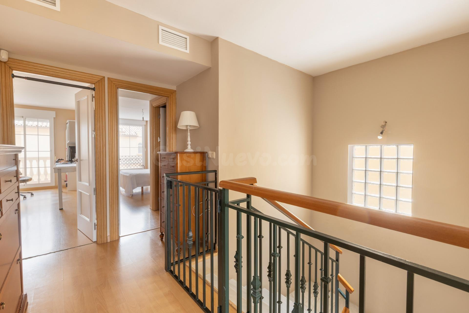 Exclusiva casa independiente en El Chaparral, Albolote. Una  - foto 17