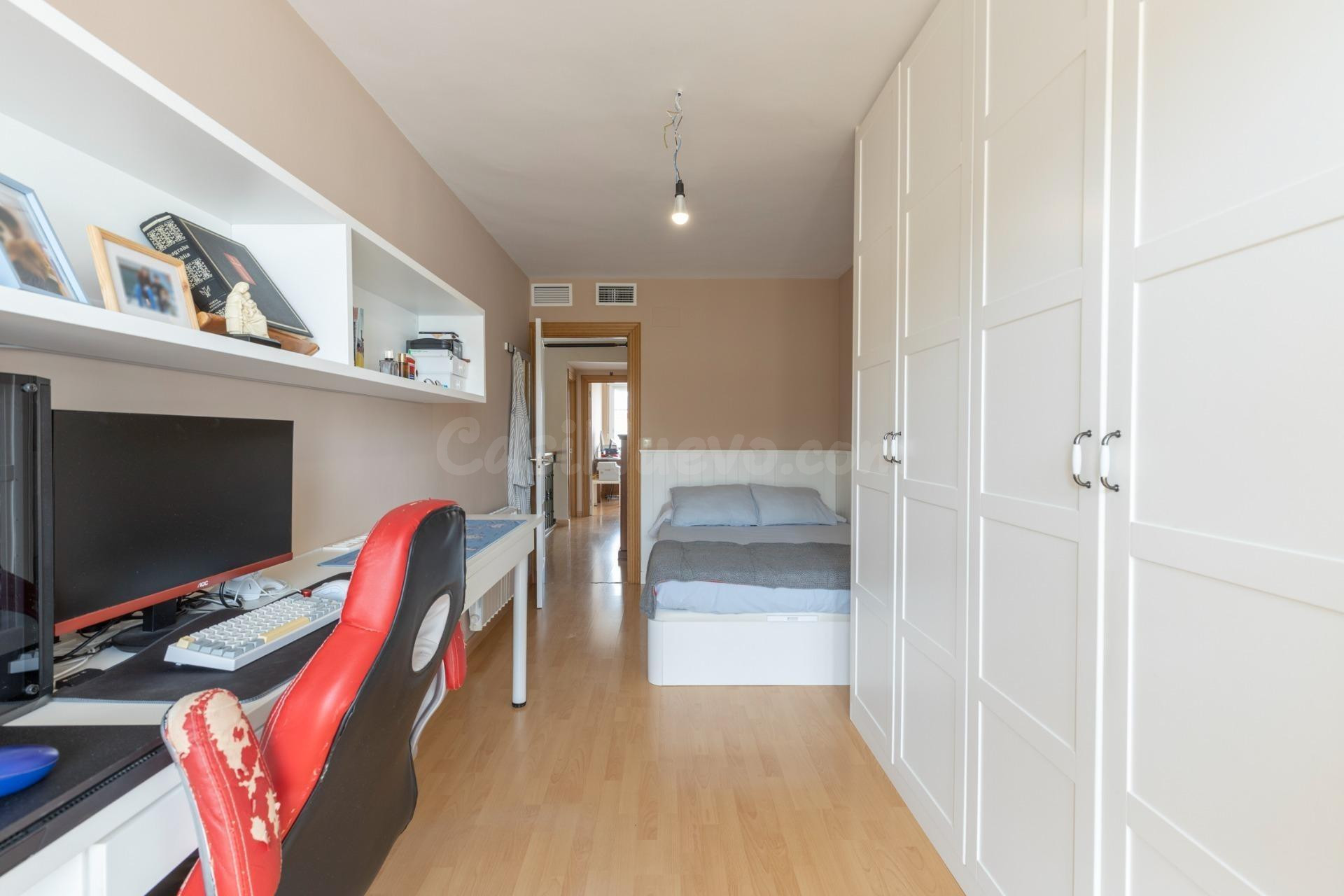 Exclusiva casa independiente en El Chaparral, Albolote. Una  - foto 30