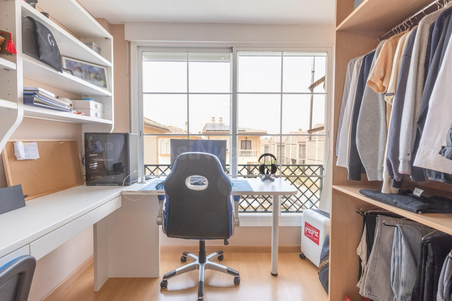 Exclusiva casa independiente en El Chaparral, Albolote. Una  - foto 35