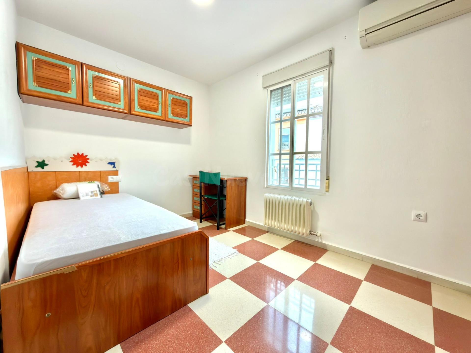 Chalet Independiente con piscina - foto 11