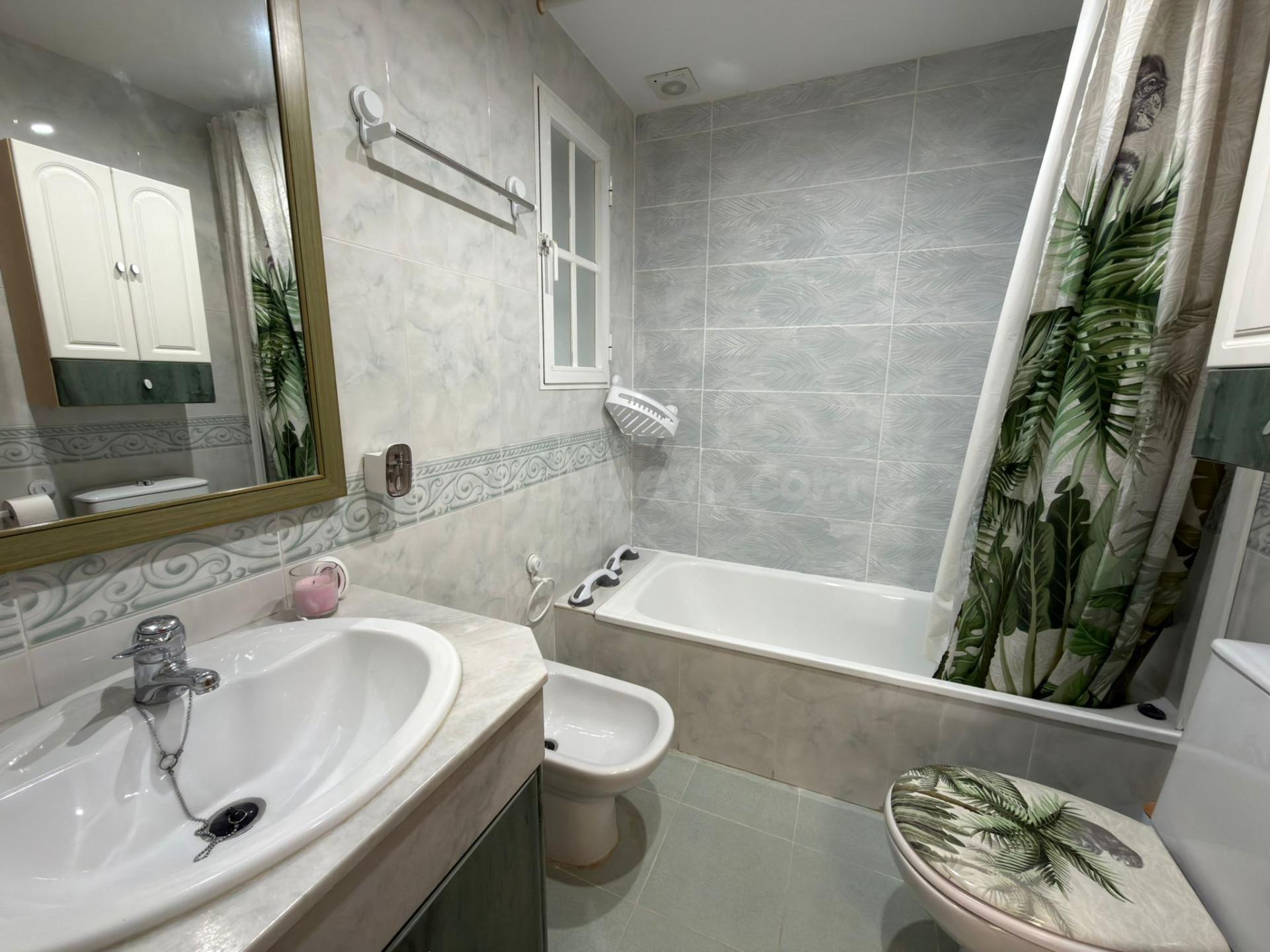 Chalet Independiente con piscina - foto 27