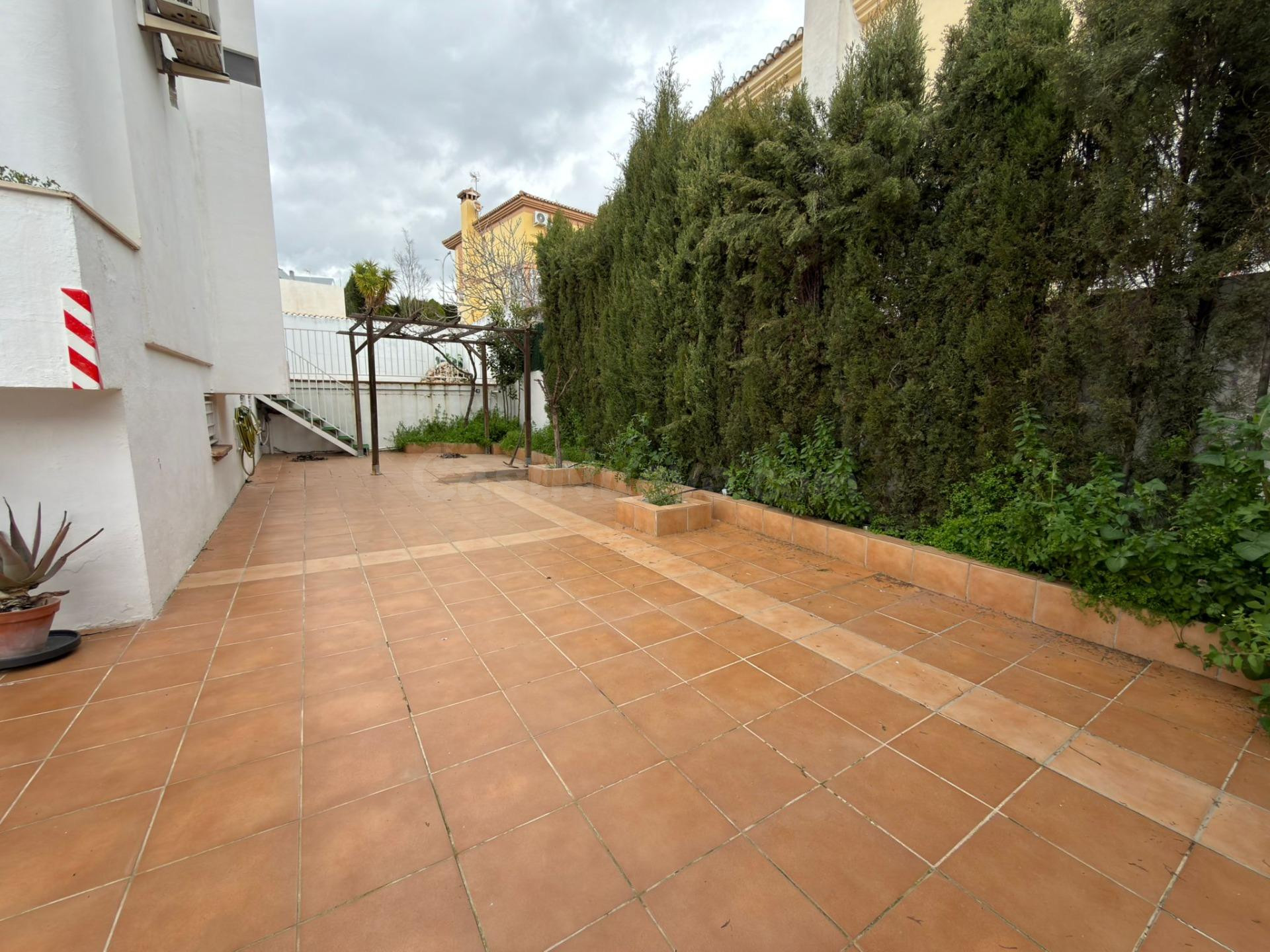 Chalet Independiente con piscina - foto 36