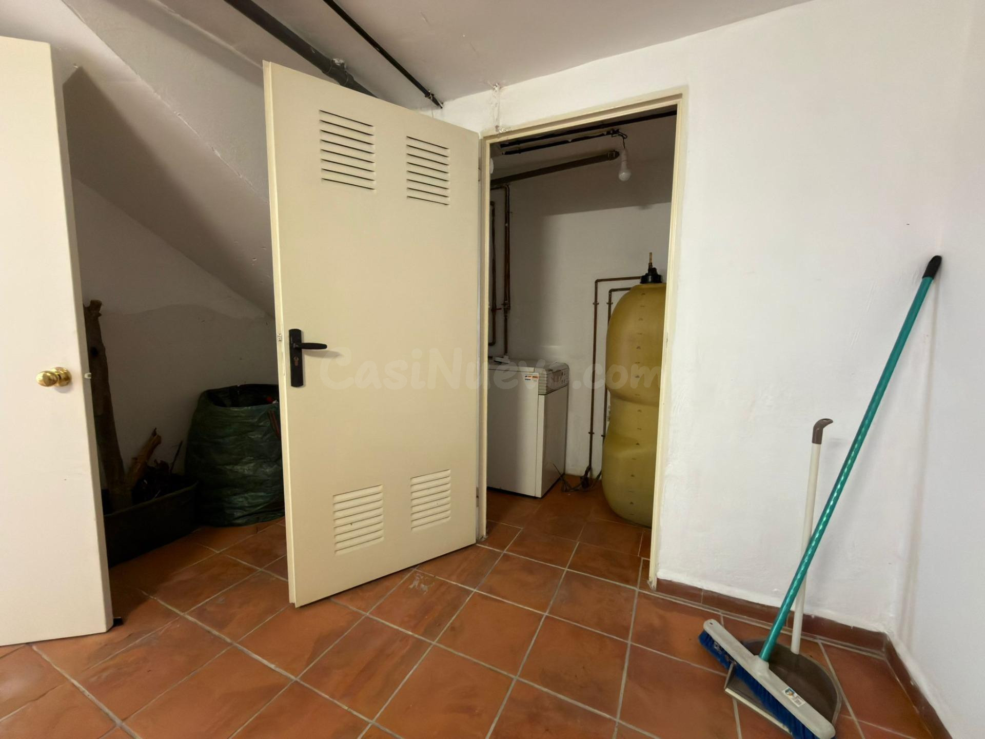 Chalet Independiente con piscina - foto 41