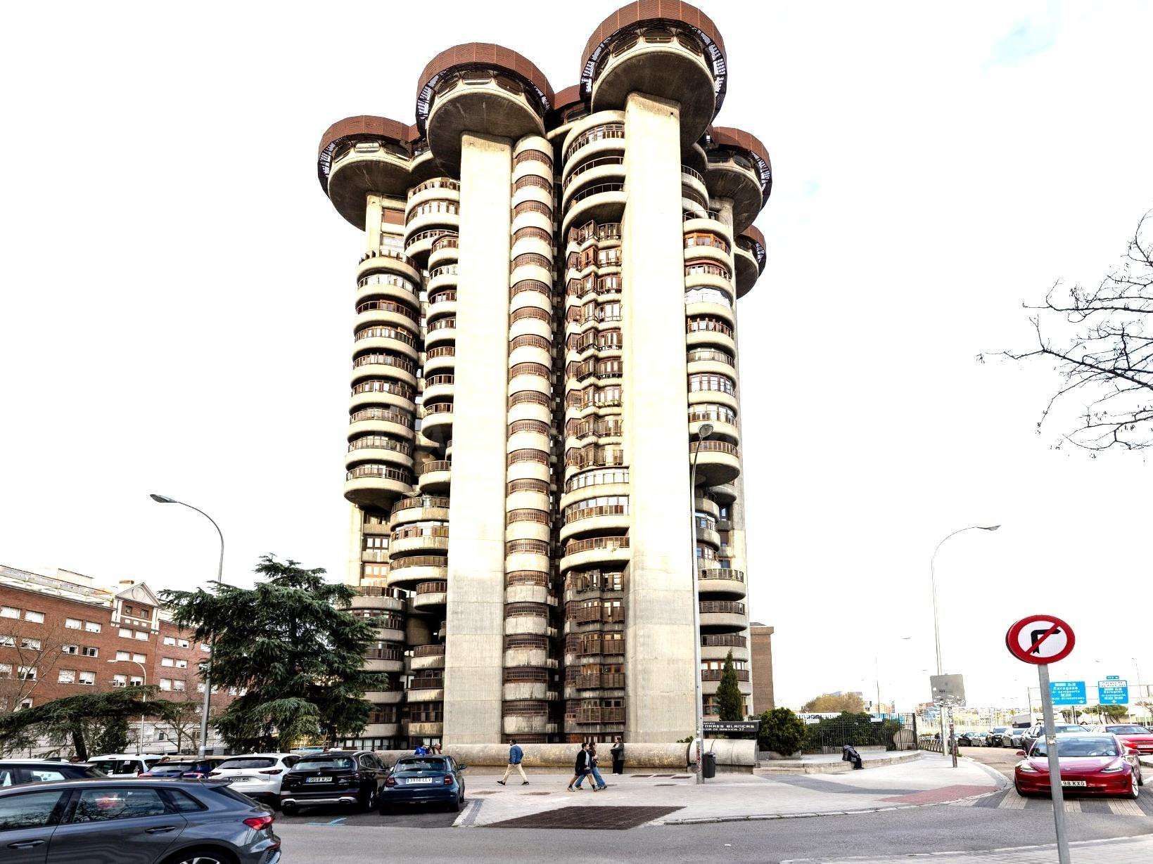 Alquiler de vivienda u oficina en Torres Blancas