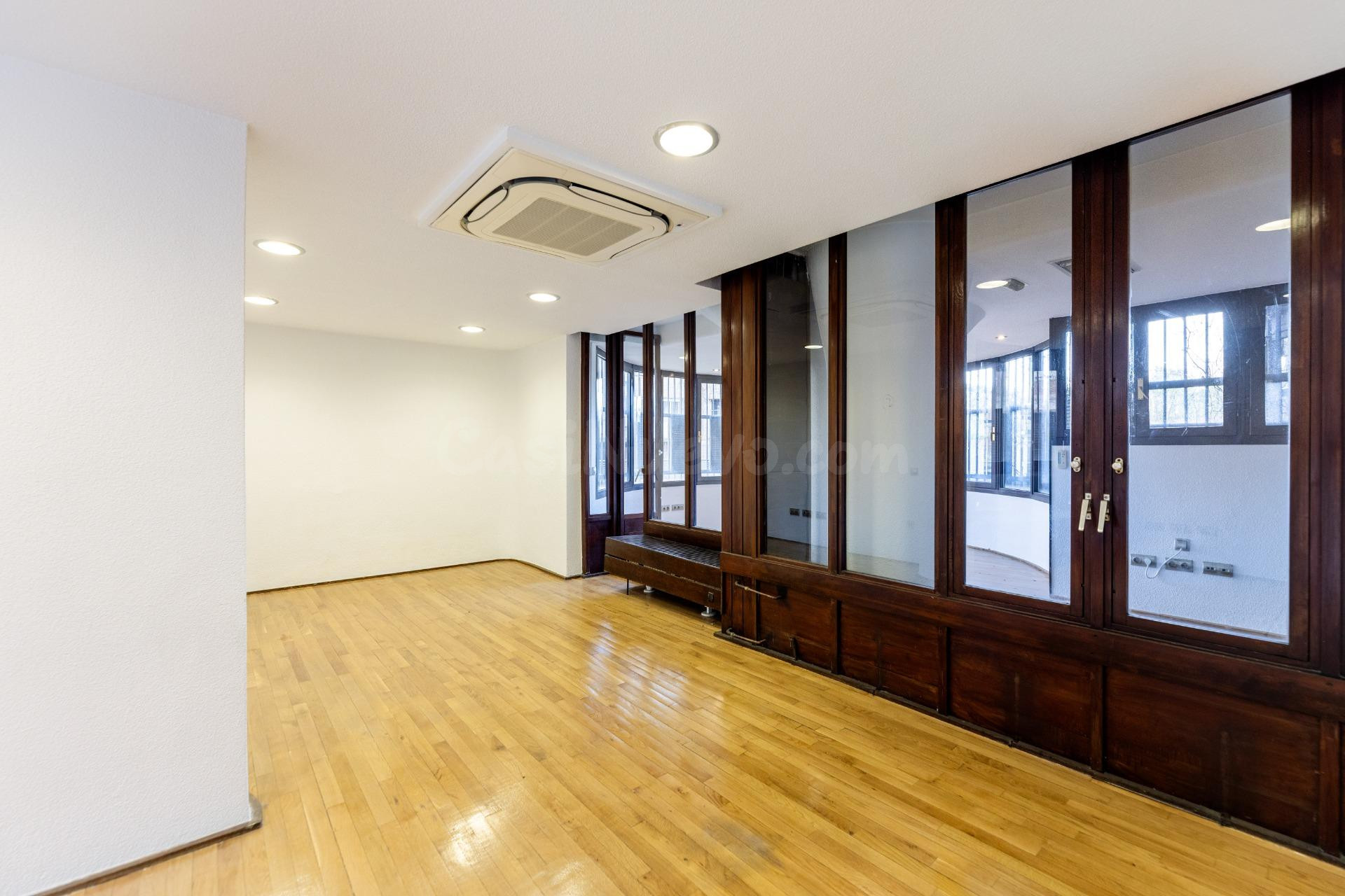 Alquiler de vivienda u oficina en Torres Blancas - foto 6