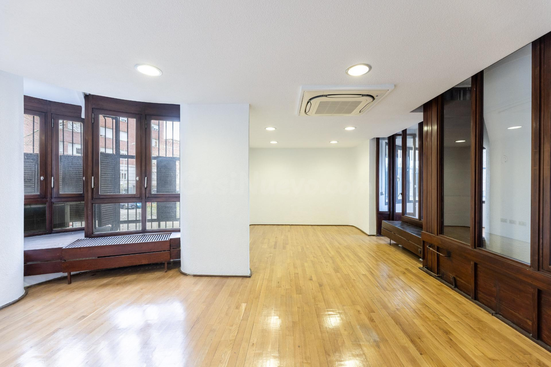 Alquiler de vivienda u oficina en Torres Blancas - foto 7