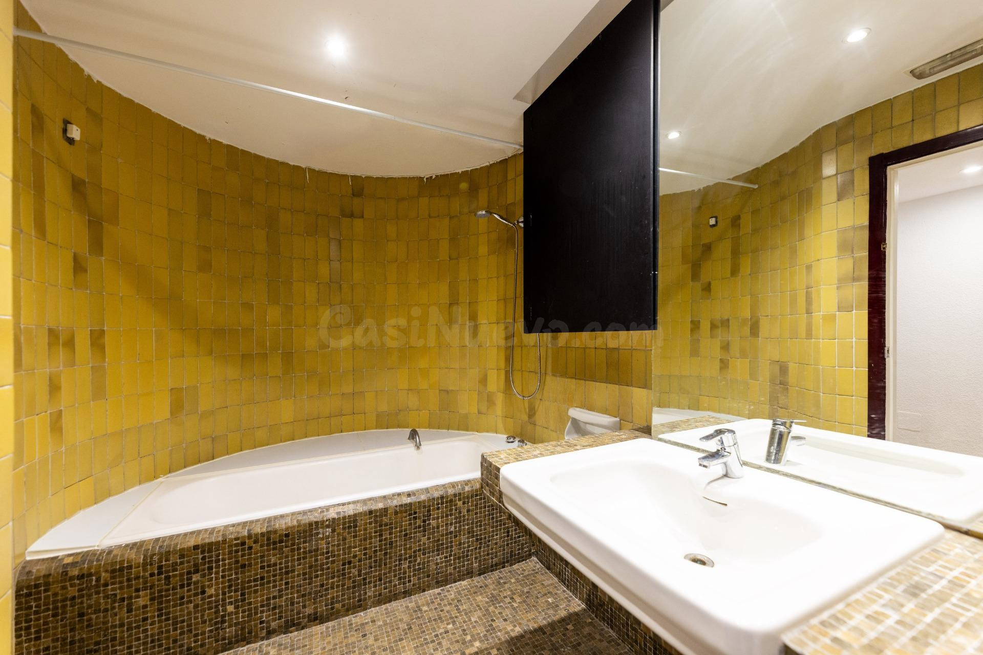 Alquiler de vivienda u oficina en Torres Blancas - foto 17