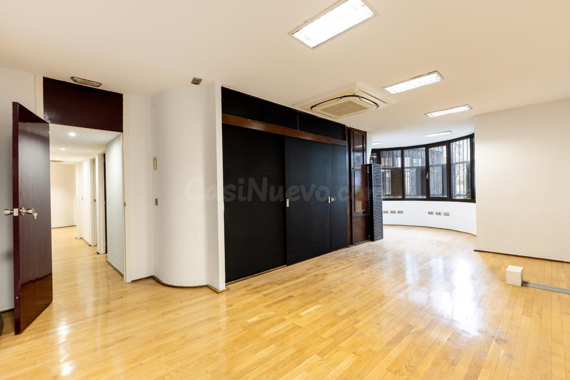 Alquiler de vivienda u oficina en Torres Blancas - foto 19