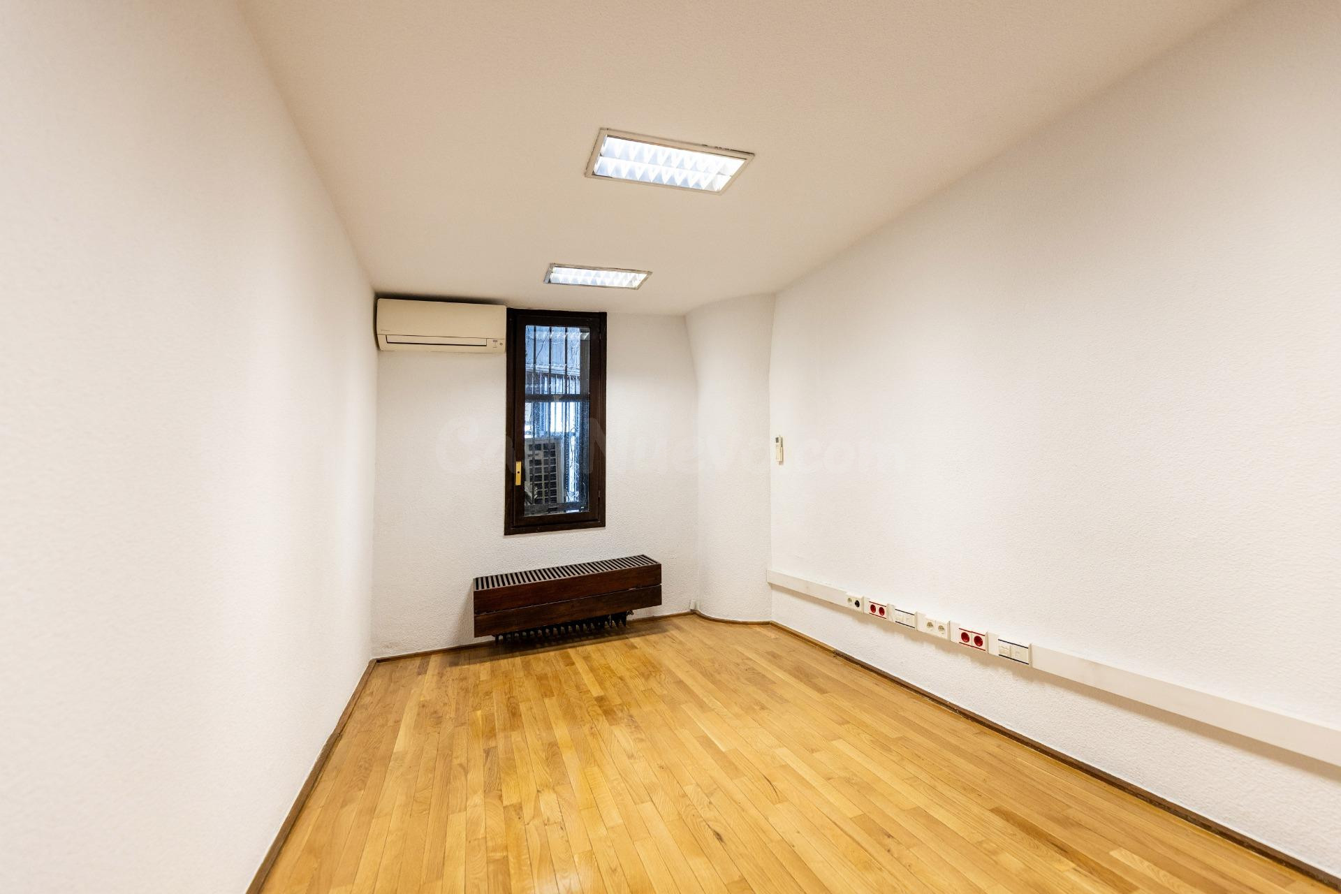 Alquiler de vivienda u oficina en Torres Blancas - foto 22