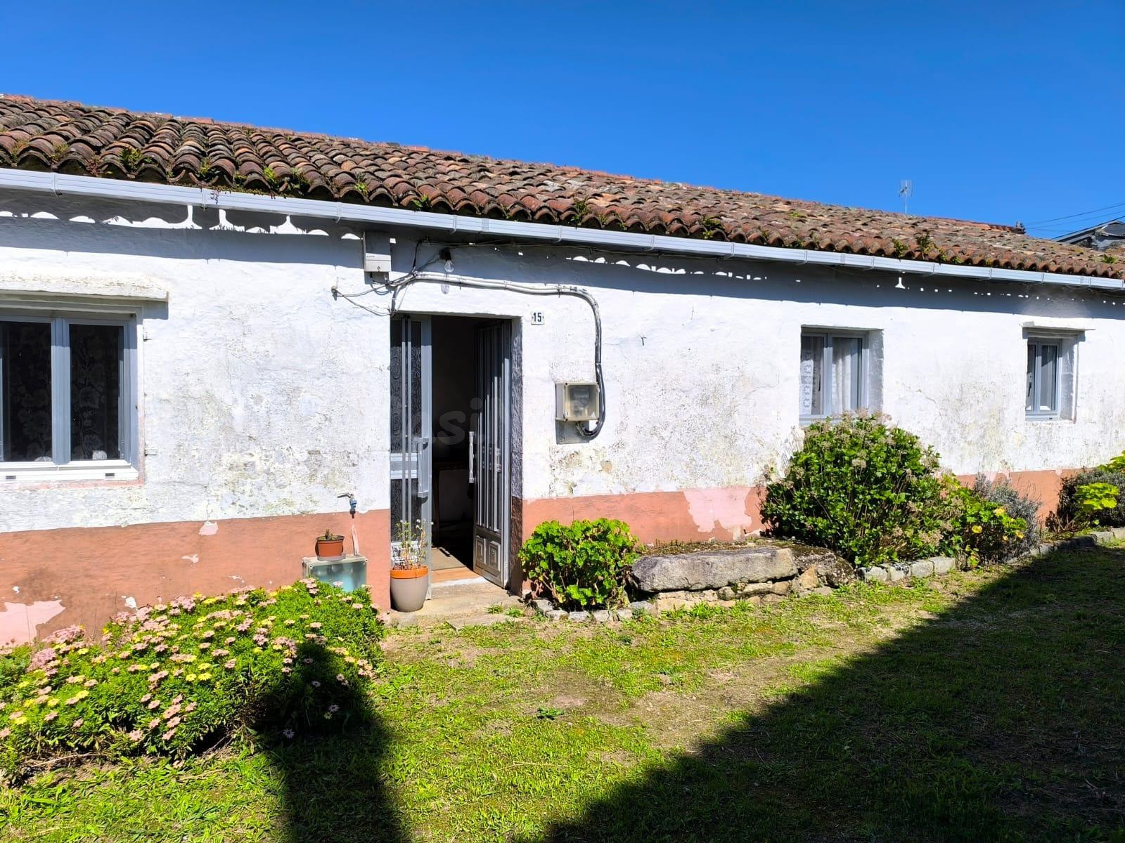 Casa  para reformar con fantásticas vistas en Vilagarcía de  - foto 4