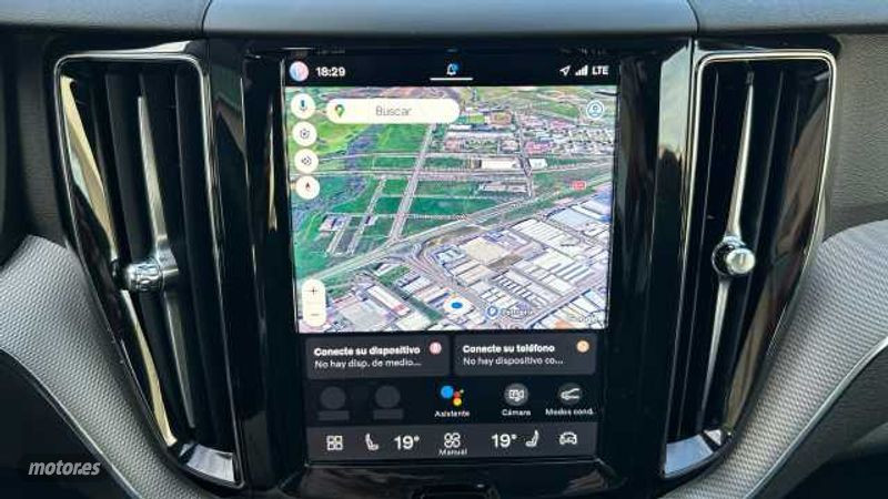 Volvo XC 60 - foto 13