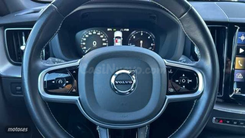 Volvo XC 60 - foto 11