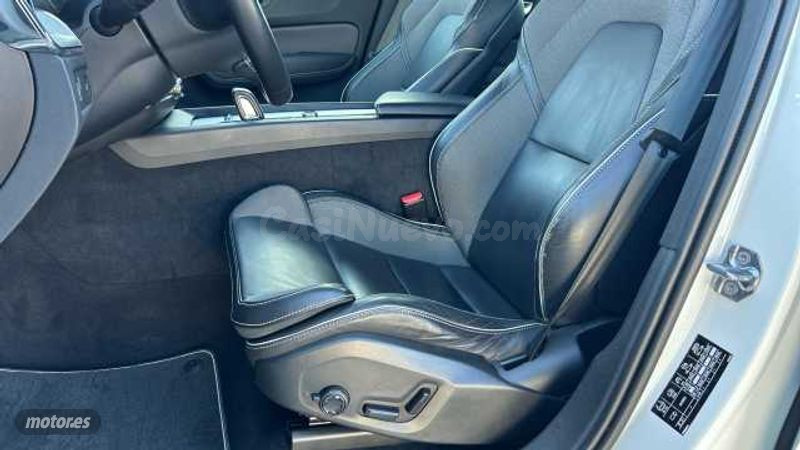 Volvo XC 60 - foto 25