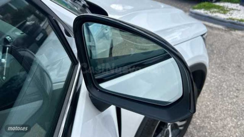 Volvo XC40 - foto 26