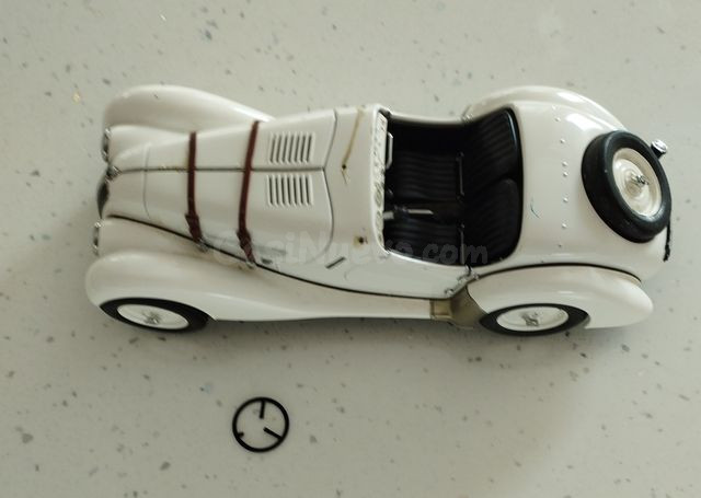 BMW ROADSTER 328 (1939 O 1940) 1:18
