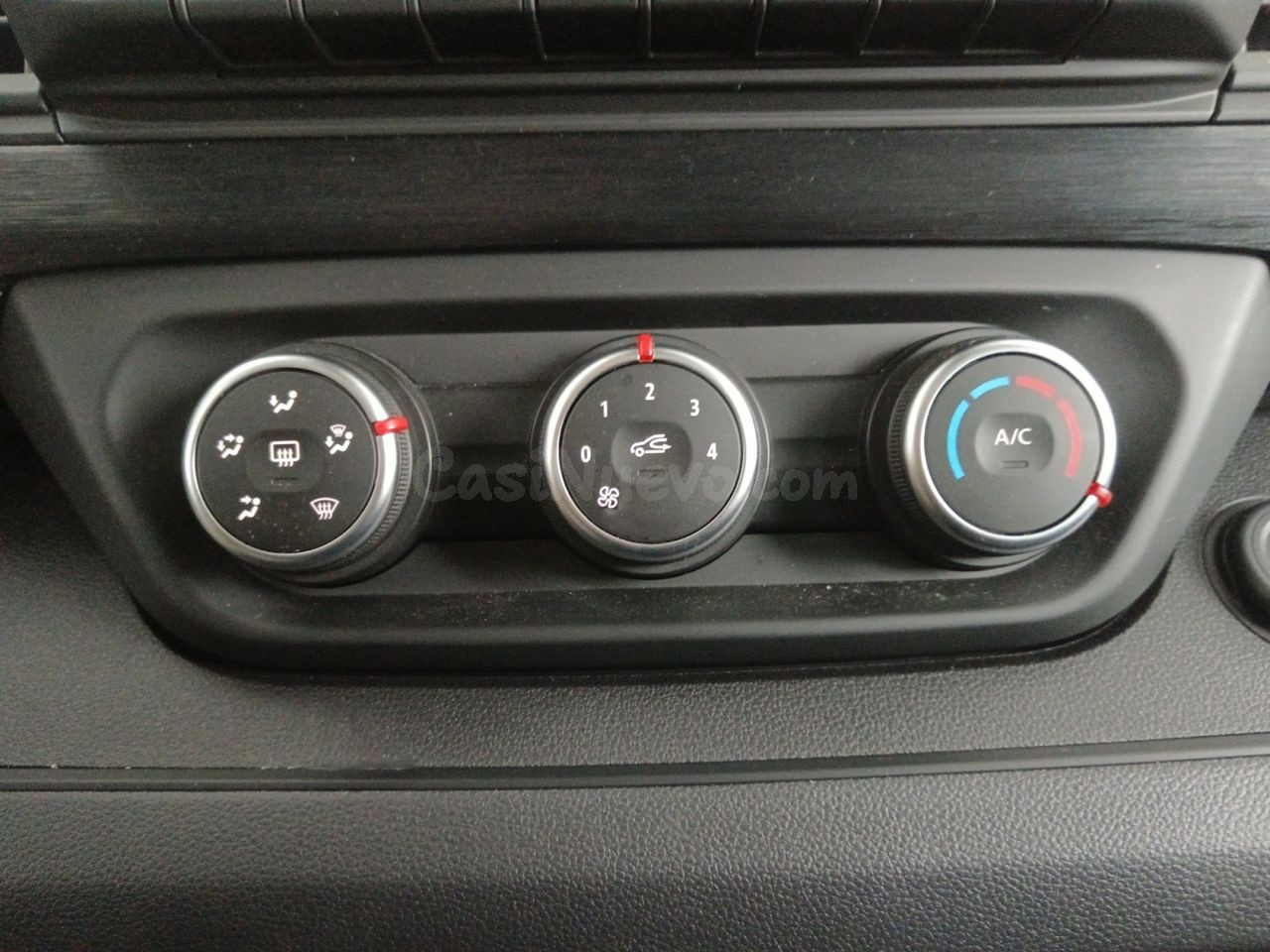 Renault Trafic 2.0 BLUE dCi L2H1 - foto 19