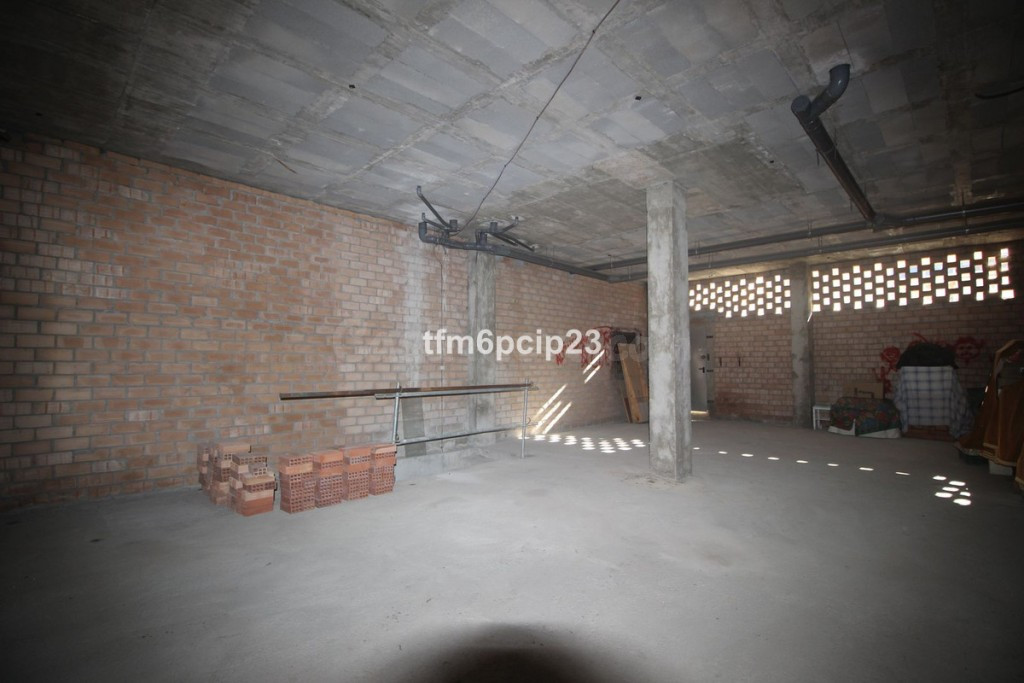 Local comercial en Venta en Estepona Málaga - foto 3